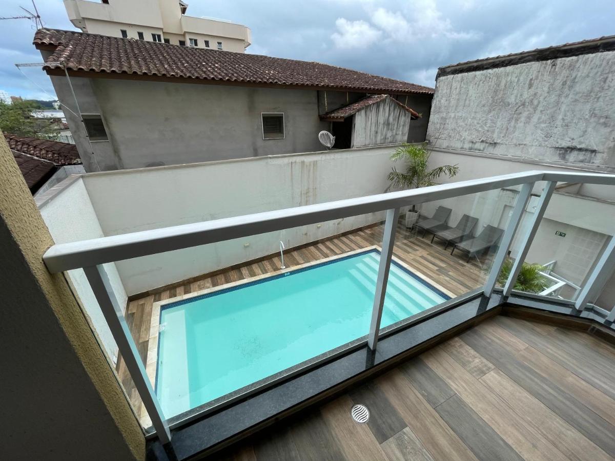 Apto Aconchegante C/ Wifi, Smartv E Piscina Ubatuba Kültér fotó